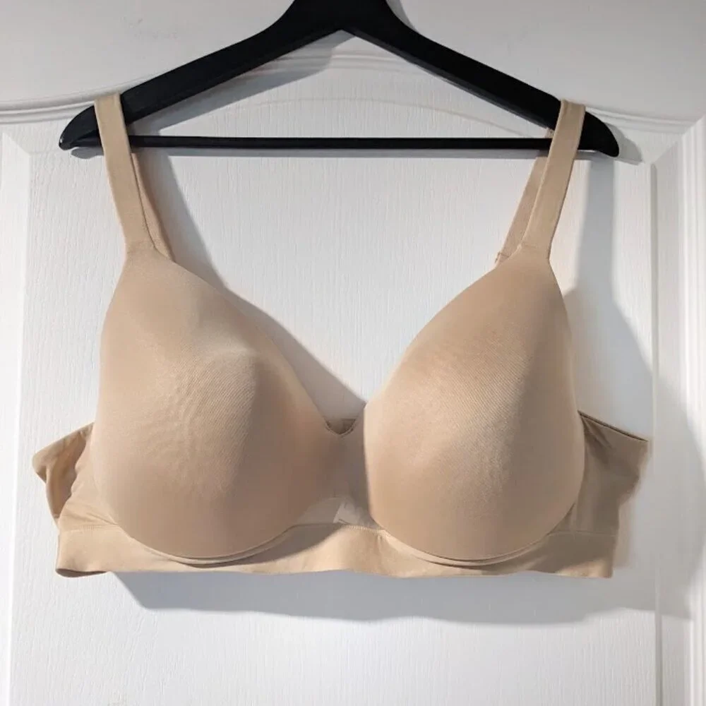 Lane Bryant Cacique | Lightly Lined Full Coverage Mesh Underwire Bra (44C)